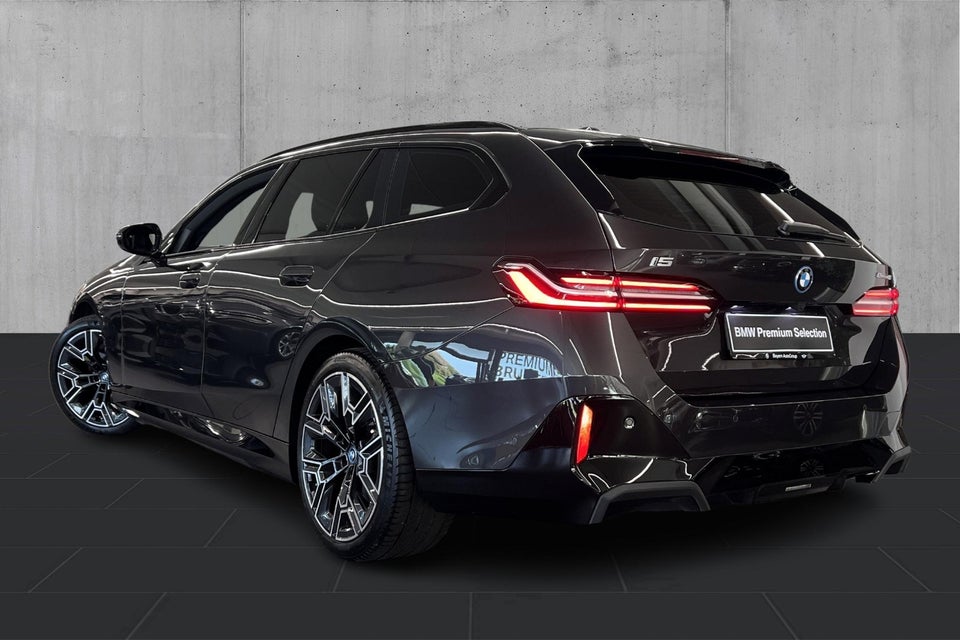 BMW i5 eDrive40 Touring M-Sport 5d