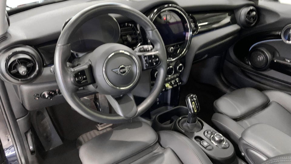 MINI Cooper SE Edition Premium Plus 3d