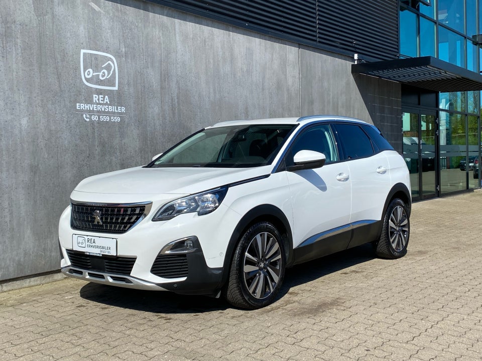 Peugeot 3008 1,6 BlueHDi 120 Allure Van 5d