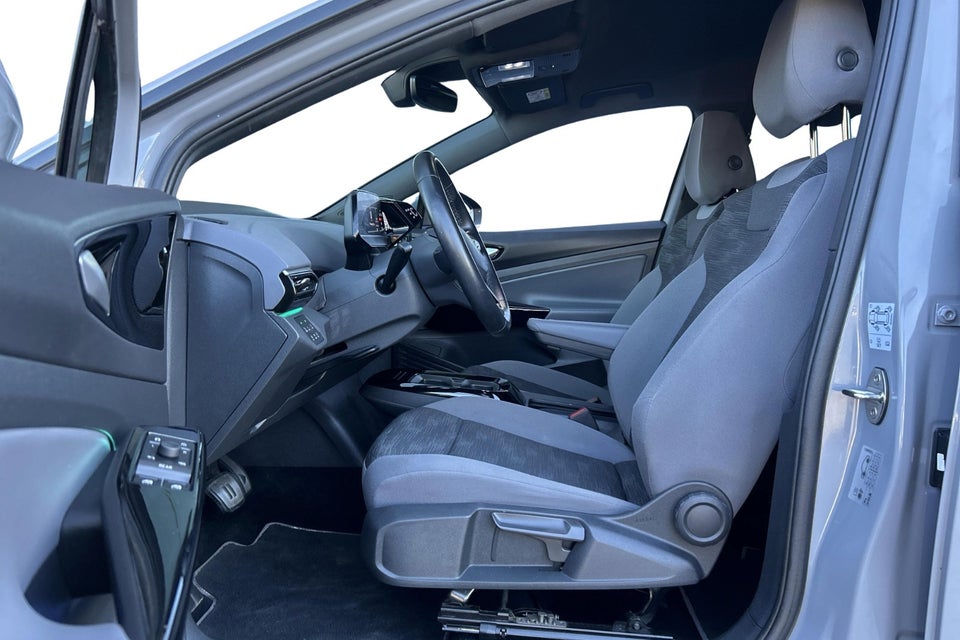 VW ID.4 77 Pro Performance 75 Years Edition 5d