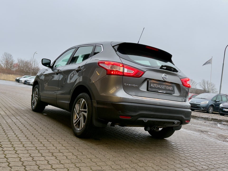 Nissan Qashqai 1,2 Dig-T 115 Acenta 5d