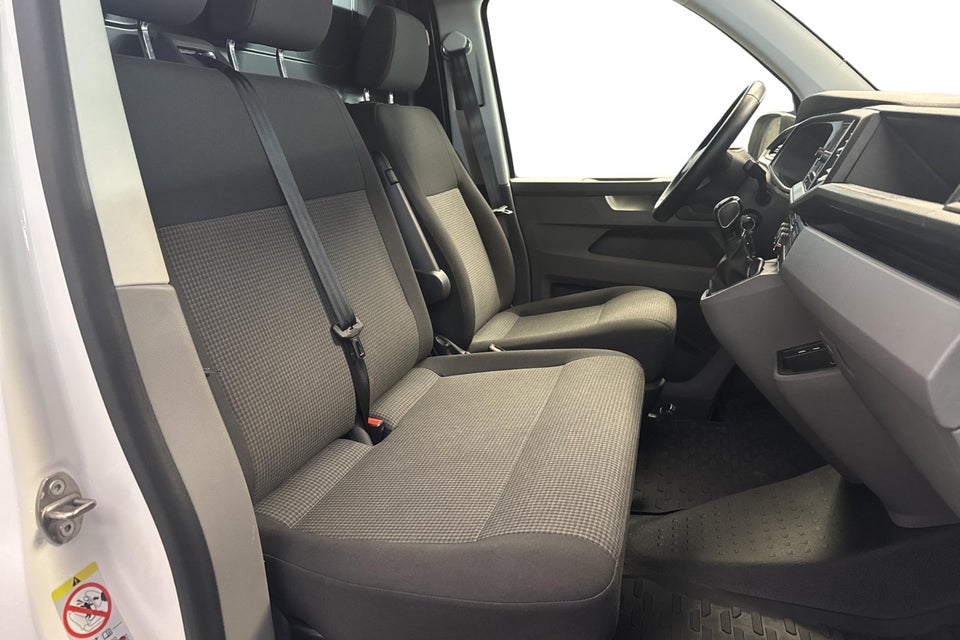 VW Transporter 2,0 TDi 150 Kassevogn DSG lang