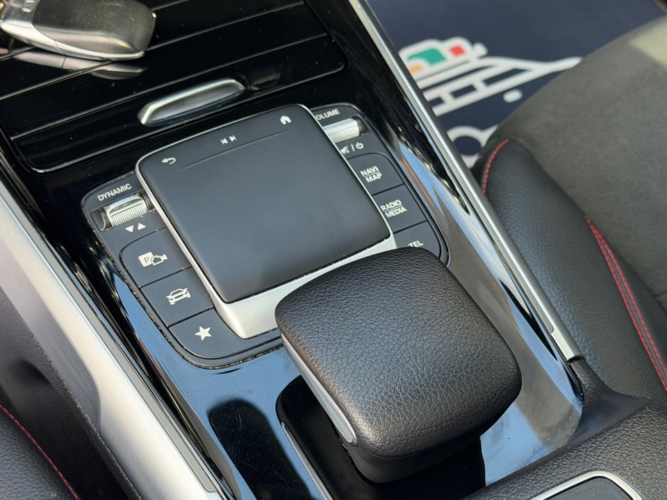 Mercedes EQB300 AMG Line 4Matic 5d