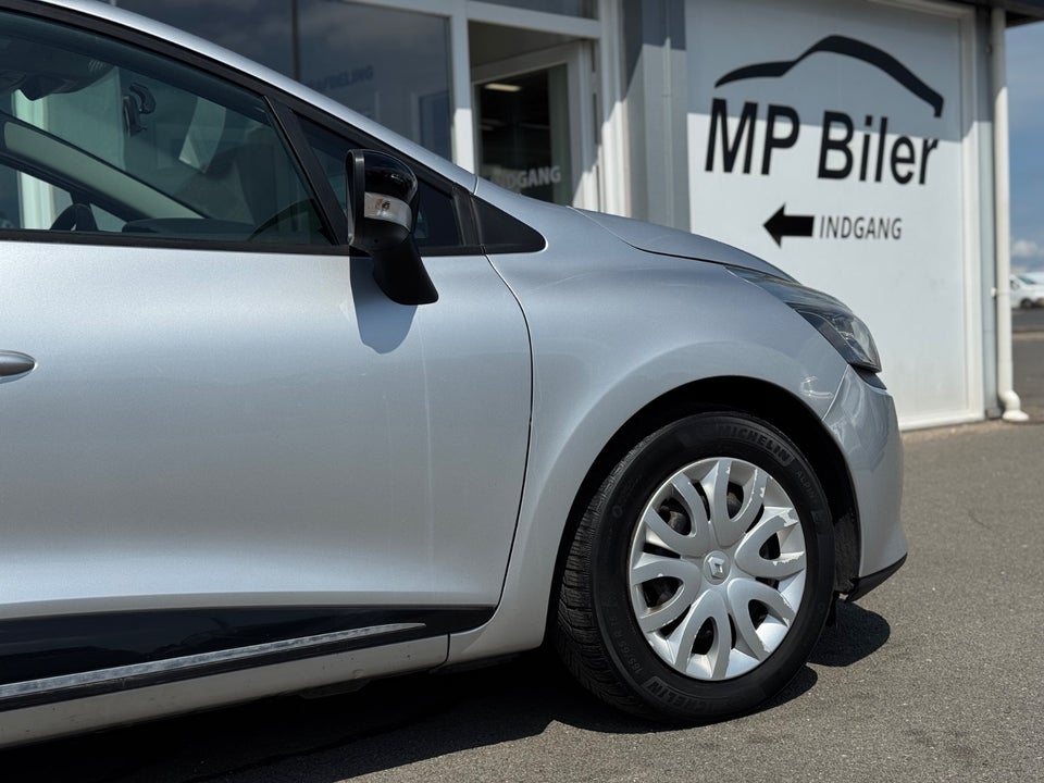 Renault Clio IV 1,5 dCi 75 Expression Sport Tourer 5d