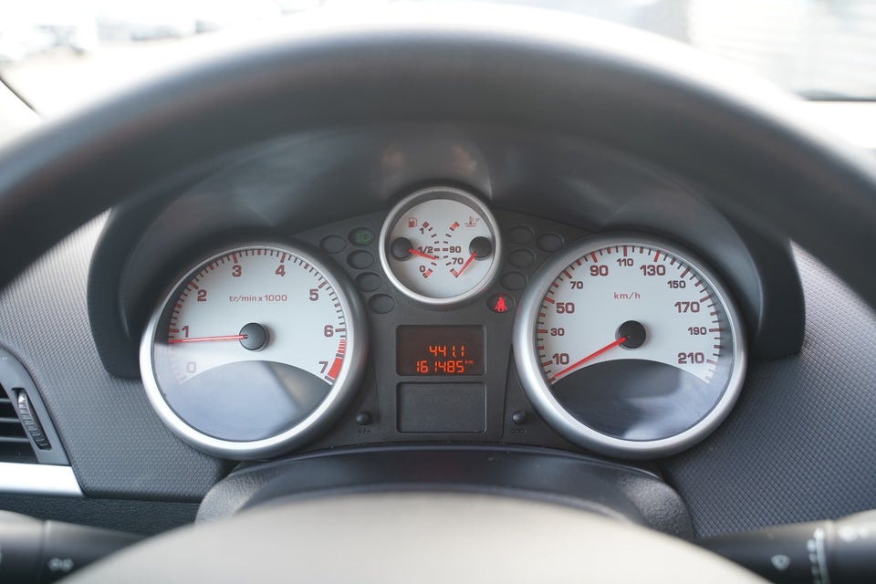 Peugeot 207 1,4 VTi Comfort+ 5d