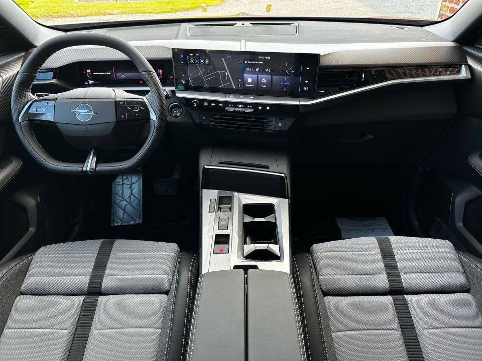 Opel Grandland-e 73 GS 5d