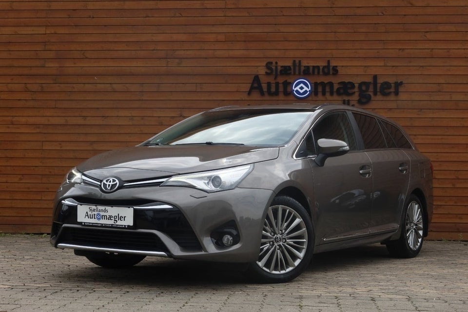 Toyota Avensis 1,8 VVT-i T2 Premium Touring Sports MDS 5d