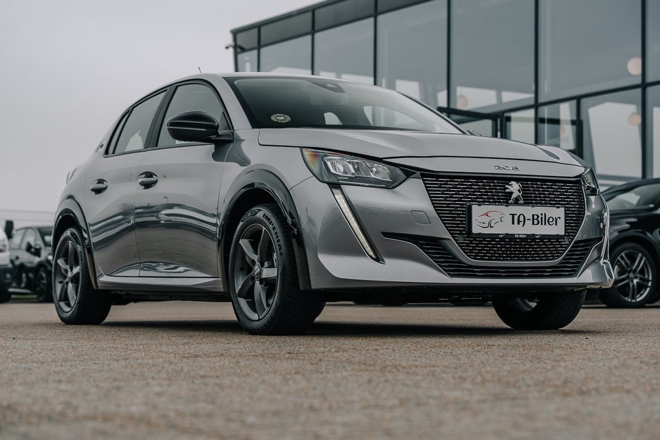 Peugeot e-208 50 Active 5d