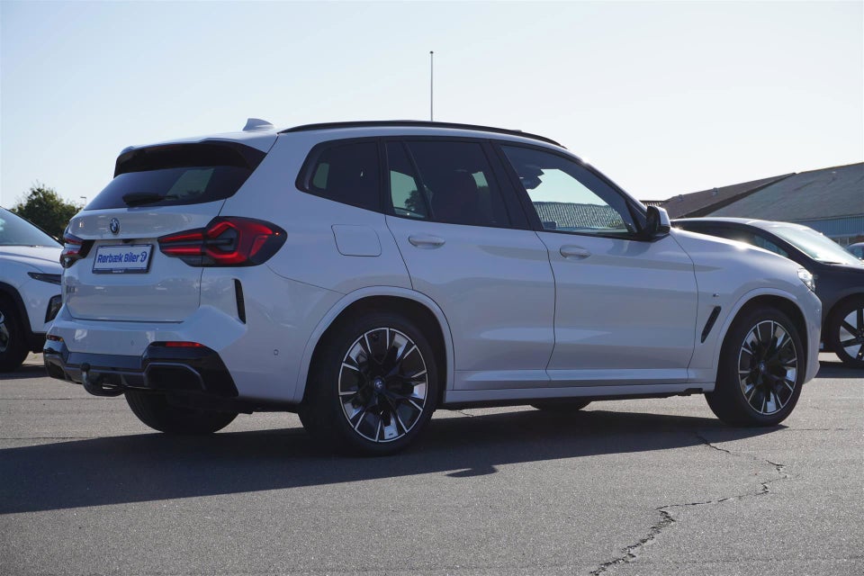 BMW iX3 Charged Plus M-Sport 5d