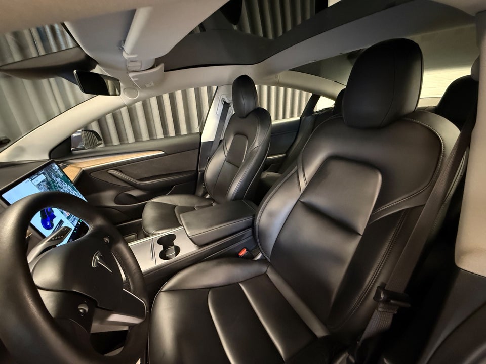 Tesla Model 3 Long Range AWD 4d