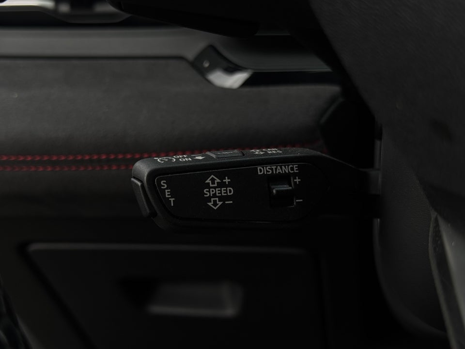 Audi Q6 e-tron Edition One S-line quattro 5d