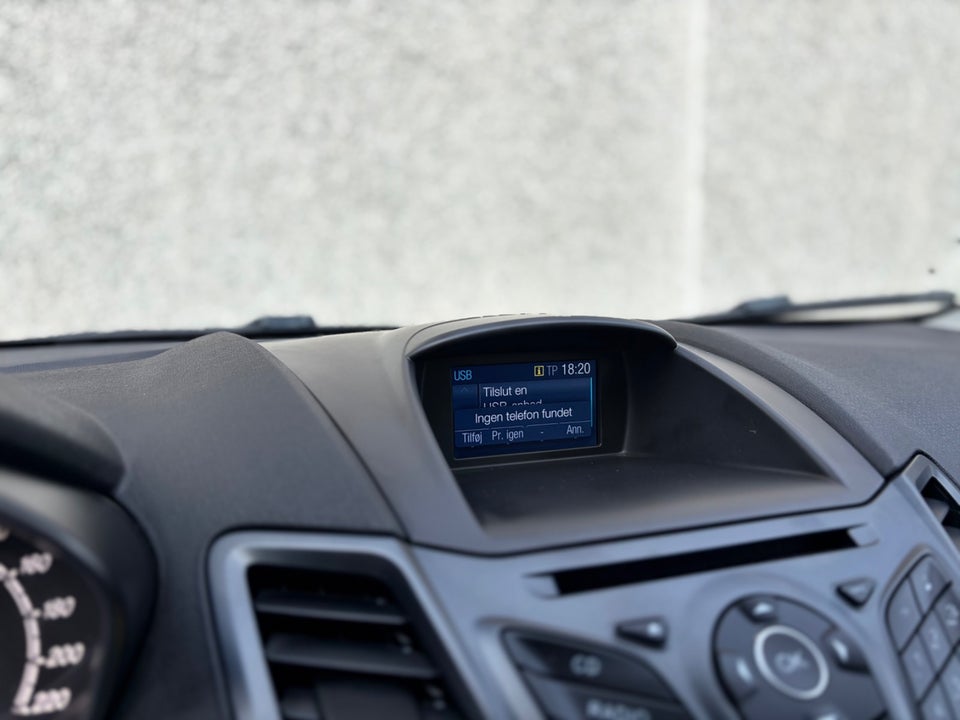 Ford Fiesta 1,0 80 Trend 5d
