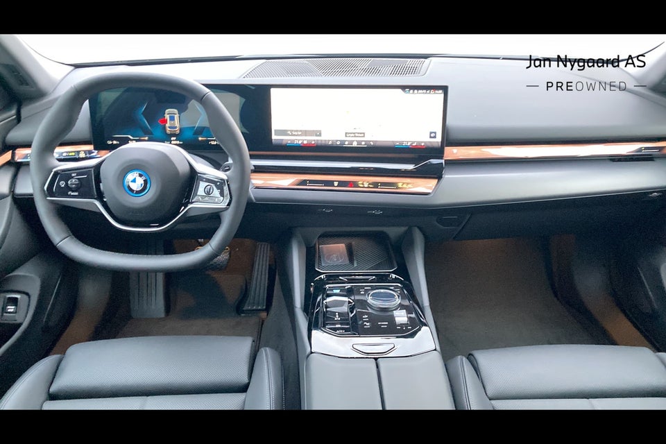 BMW i5 eDrive40 Touring Sport Line 5d