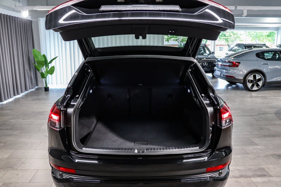 Audi Q4 e-tron 45 S-line Sportback quattro 5d