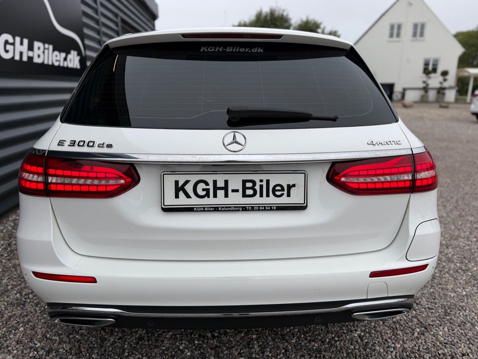 Mercedes E300 de 2,0 Avantgarde stc. aut. 4Matic 5d