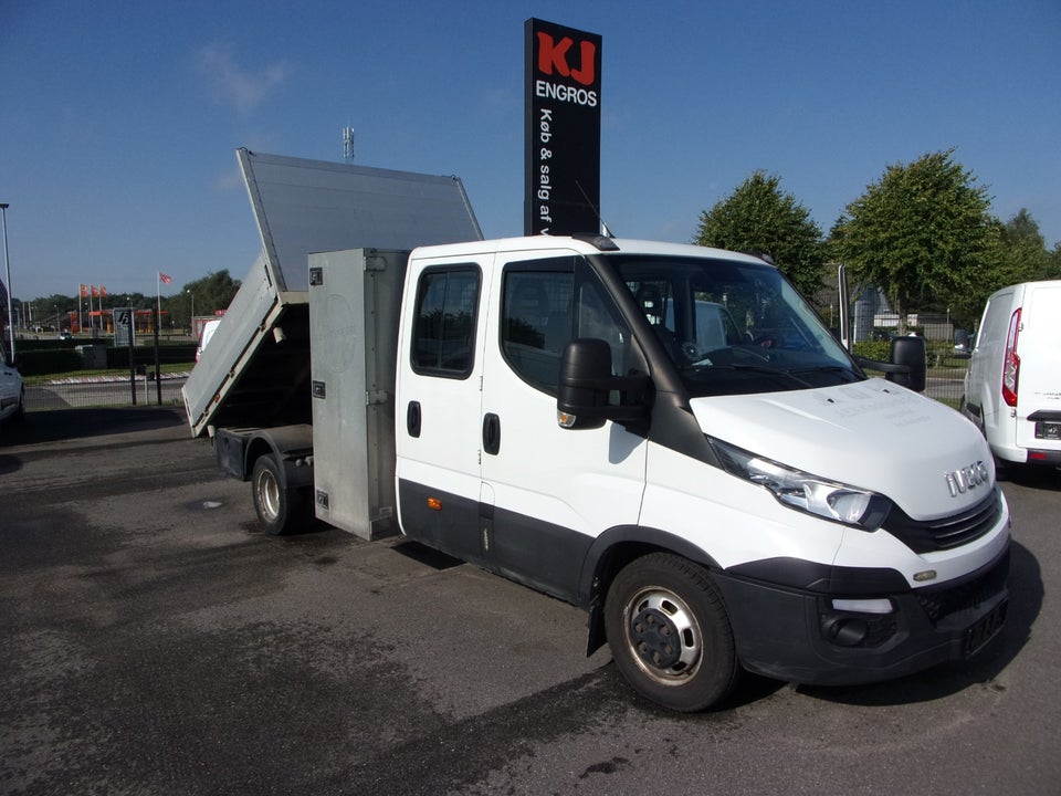 Iveco Daily 3,0 35C18 Mandskabsvogn AG8 3d