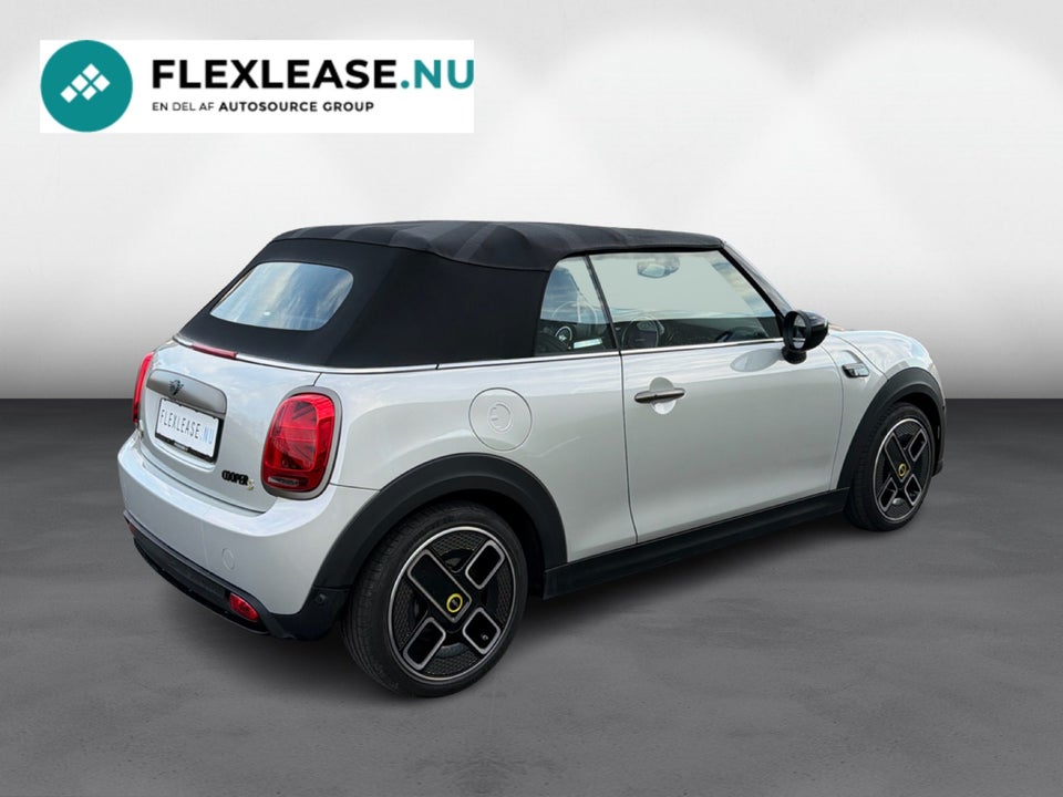 MINI Cooper SE Cabriolet 2d