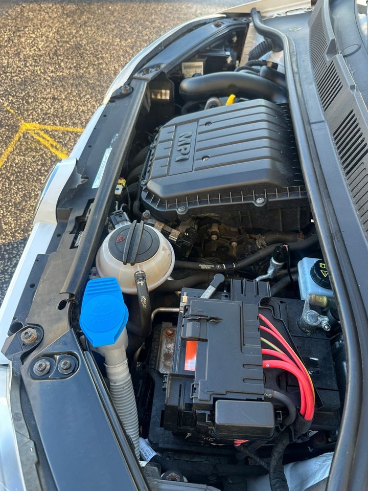 VW Up! 1,0 75 High Up! ASG 5d