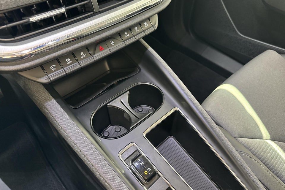 Skoda Enyaq 60 iV Plus 5d