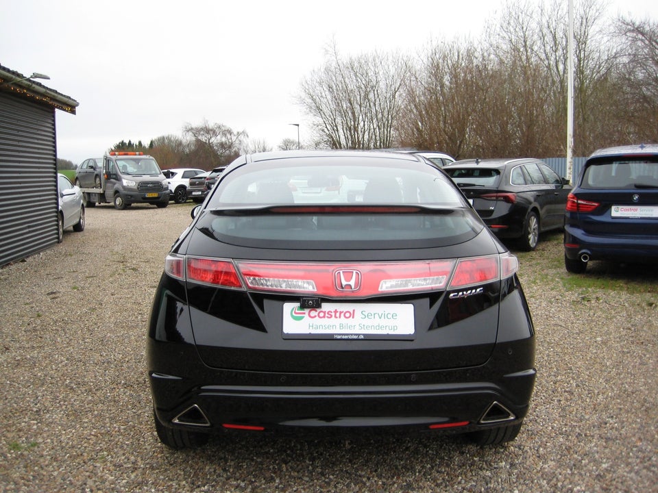 Honda Civic 1,8 Sport 5d