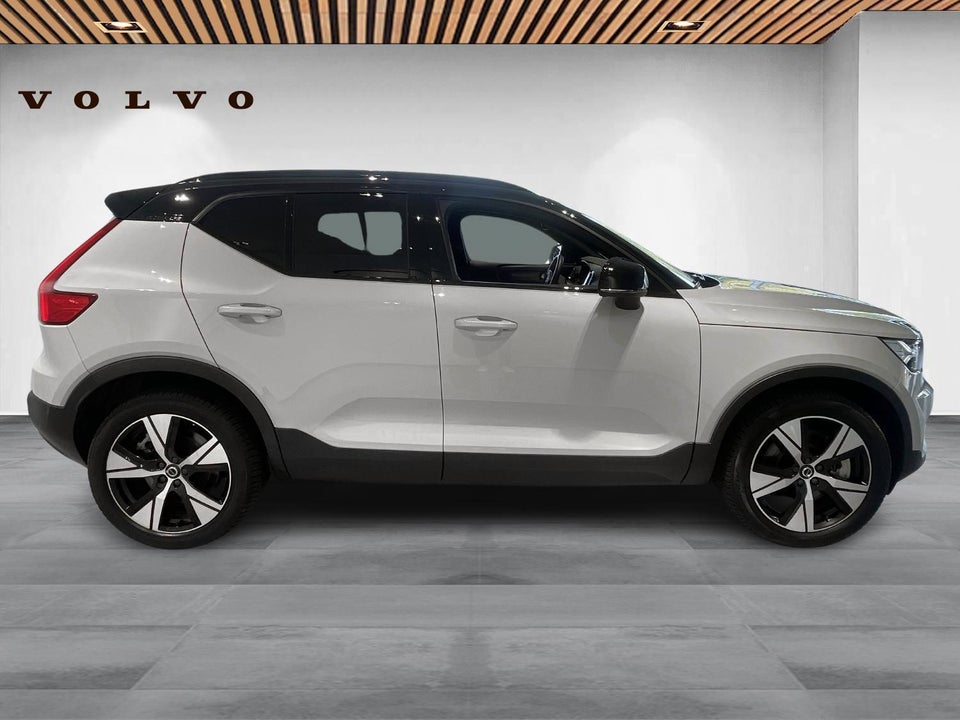 Volvo XC40 P8 ReCharge Twin Plus 5d