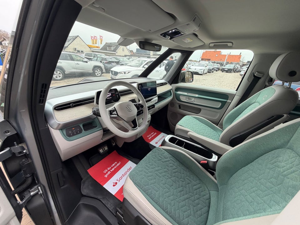 VW ID.Buzz 77 Pro SWB 5d