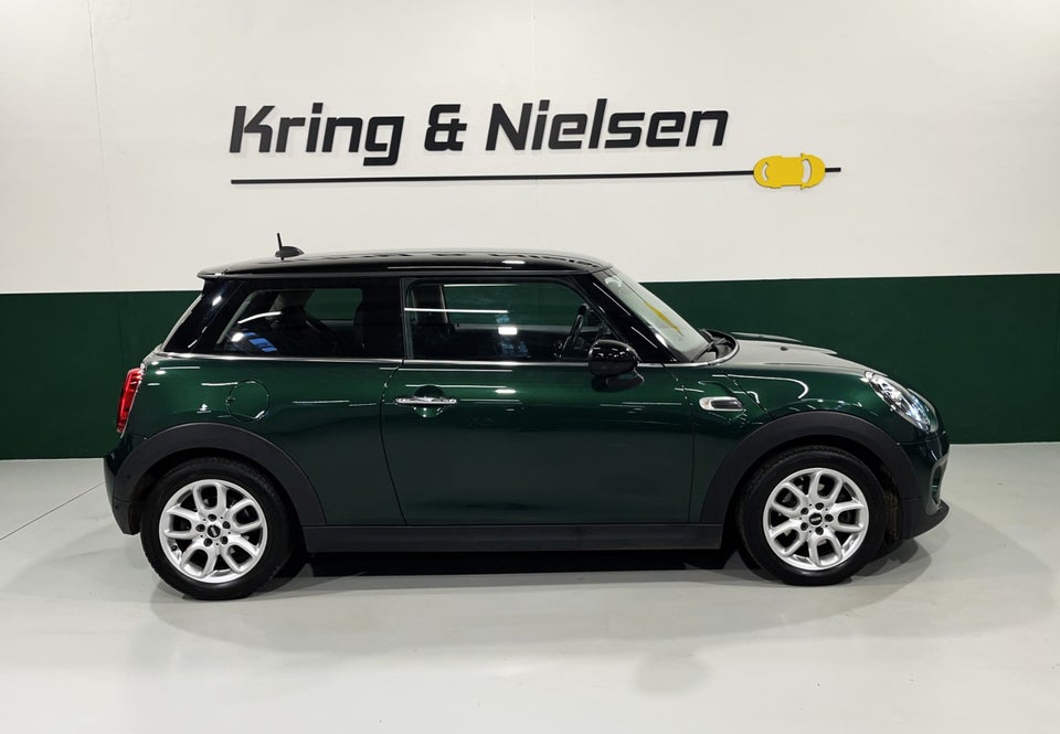 MINI Cooper 1,5 Essential 3d