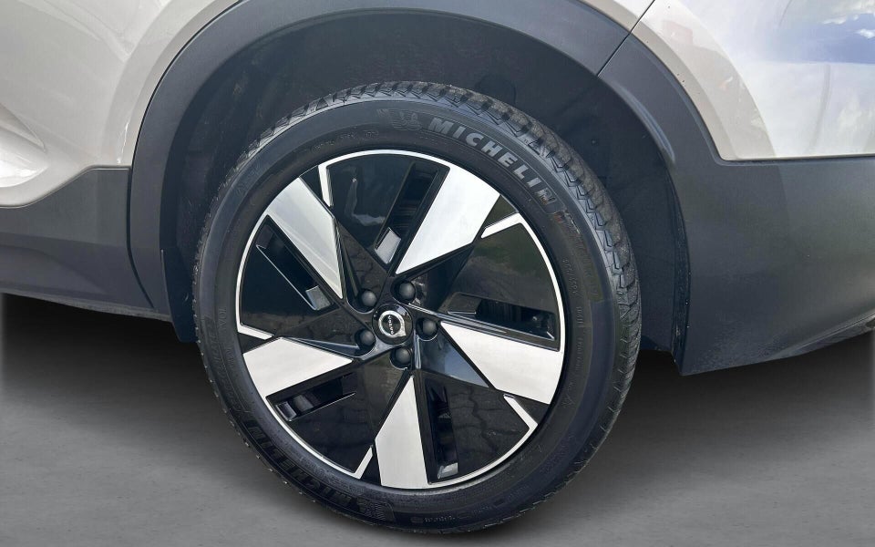 Volvo XC40 ReCharge Extended Range Core 5d