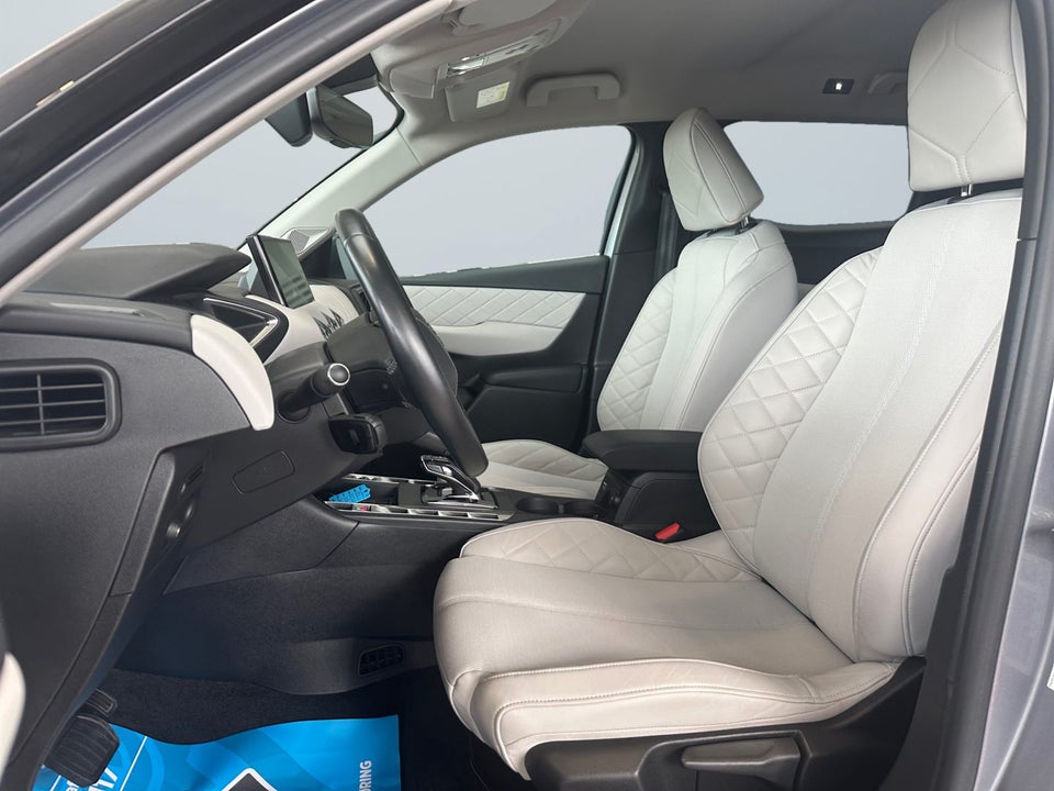 DS DS 3 CrossBack 50 E-Tense Chic 5d