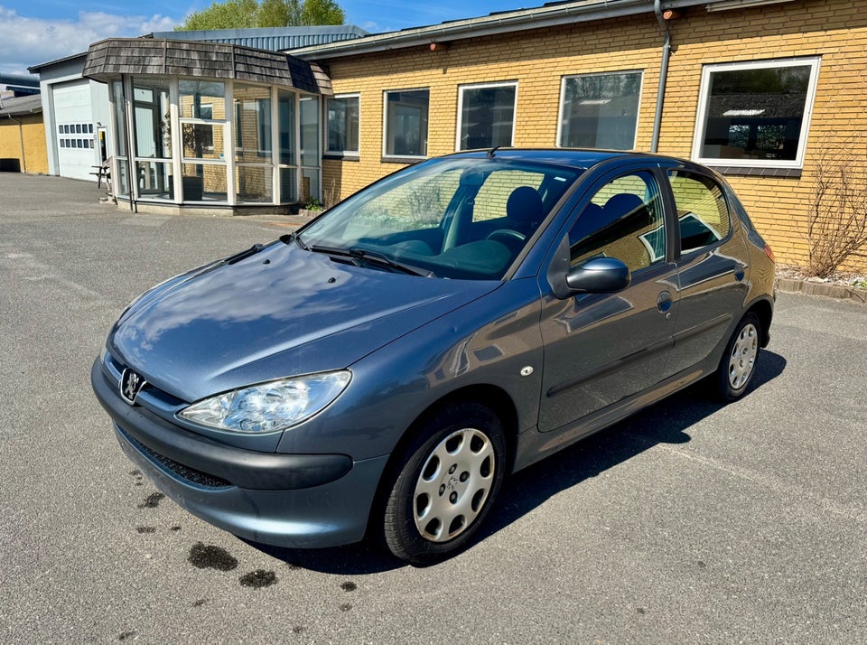 Peugeot 206 1,4 Edition 5d