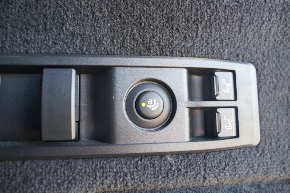 BMW iX xDrive40 Fully Charged Sport 5d