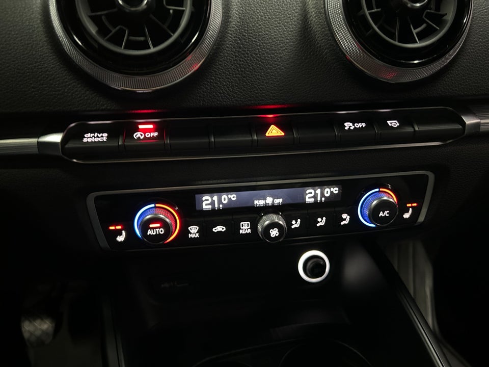 Audi A3 1,0 TFSi 116 Sport Sportback 5d