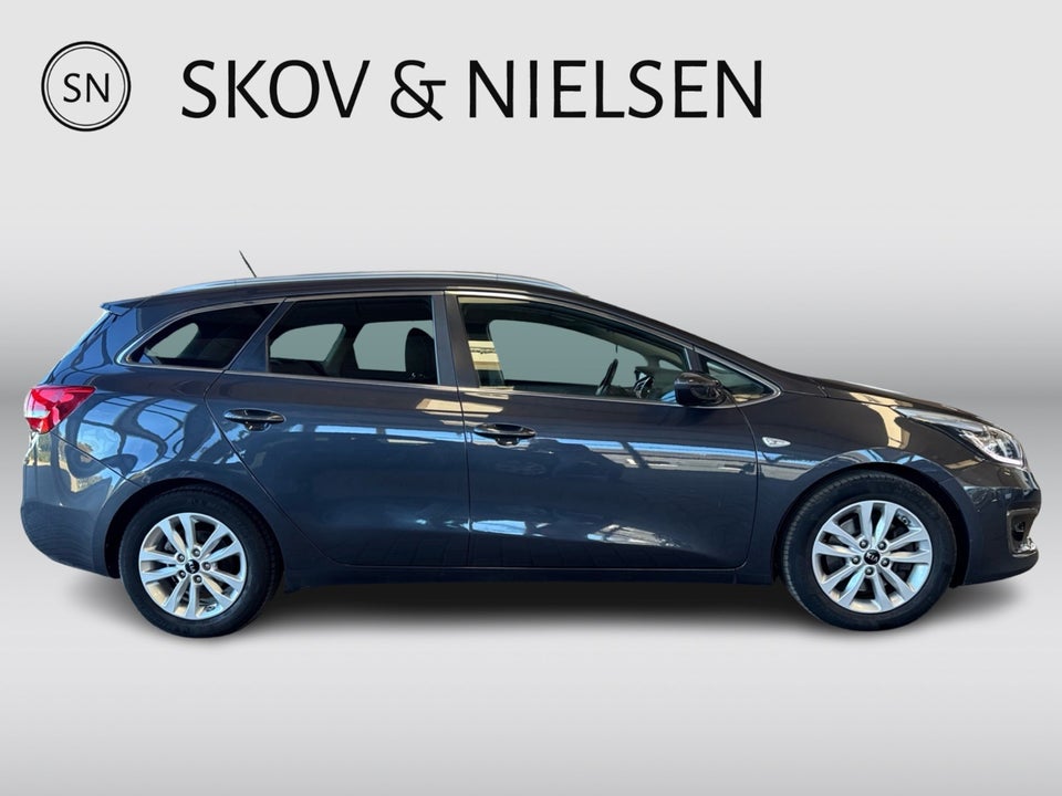Kia Ceed 1,0 T-GDi Premium SW 5d