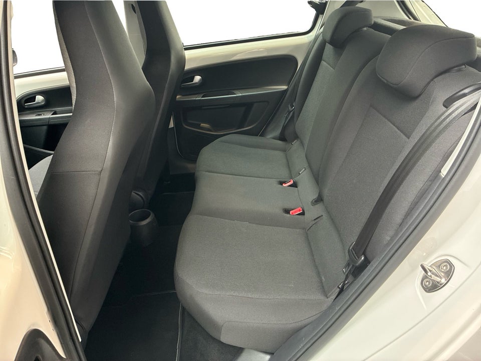 VW Up! 1,0 MPi 60 Move Up! BMT 5d