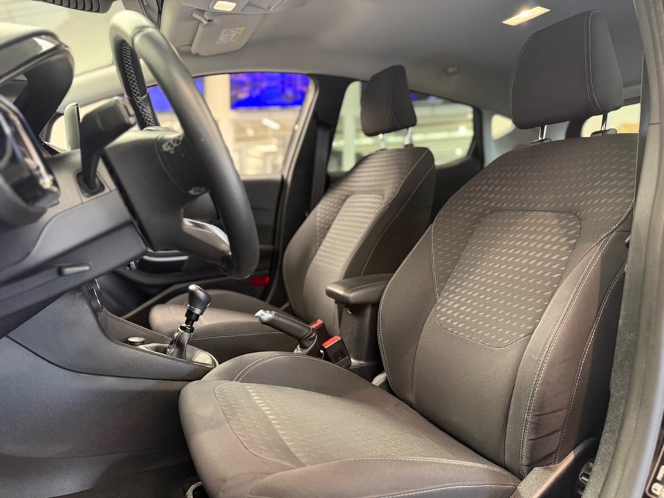 Ford Fiesta 1,5 TDCi 85 Titanium 5d