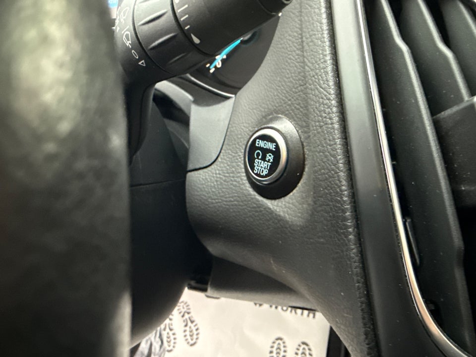 Ford Focus 1,0 EcoBoost Titanium stc. 5d