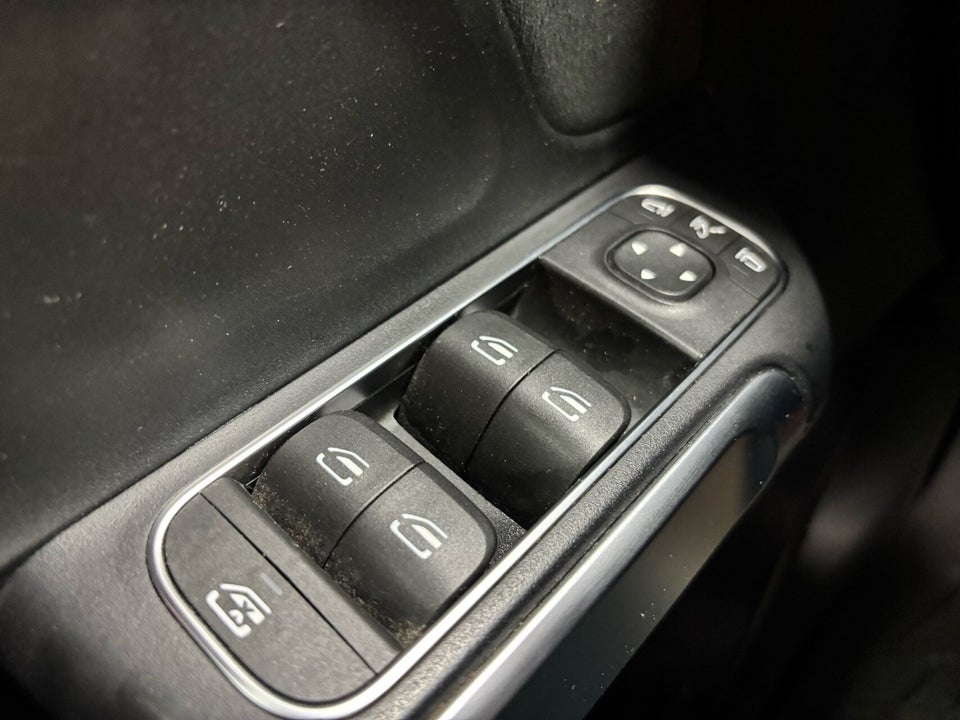Mercedes EQB250 AMG Line 7prs 5d