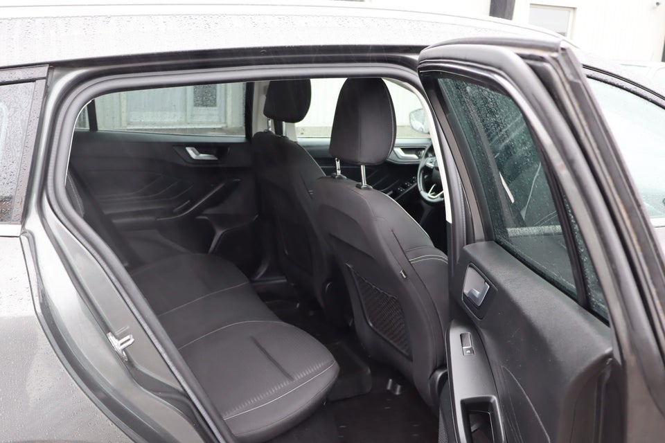 Ford Focus 1,5 EcoBlue ST-Line Business stc. 5d