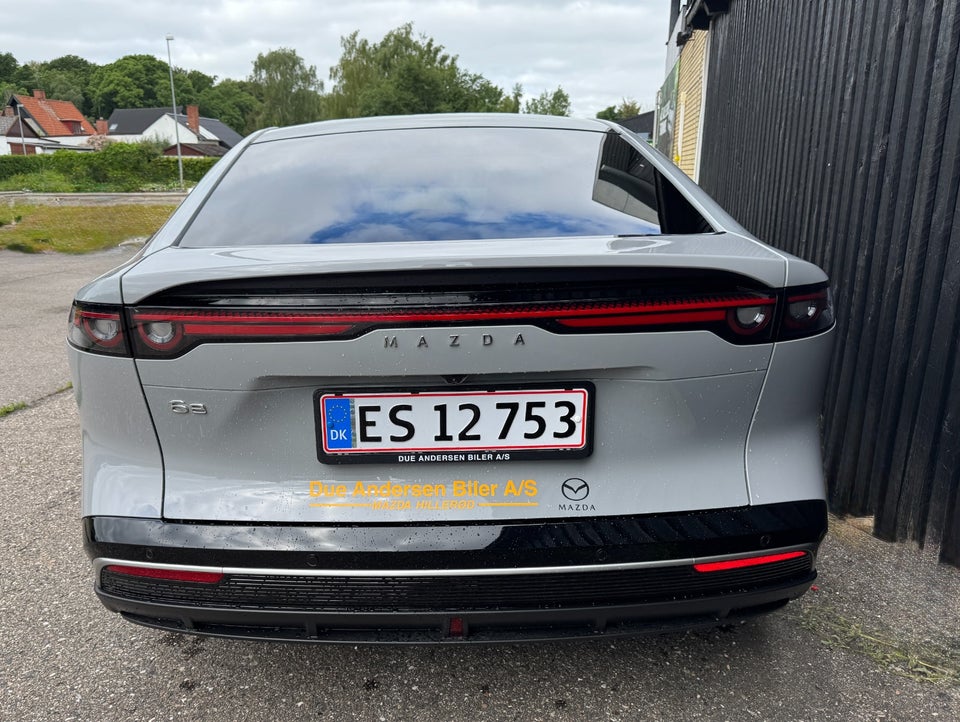 Mazda 6e Takumi+ Long Range 5d