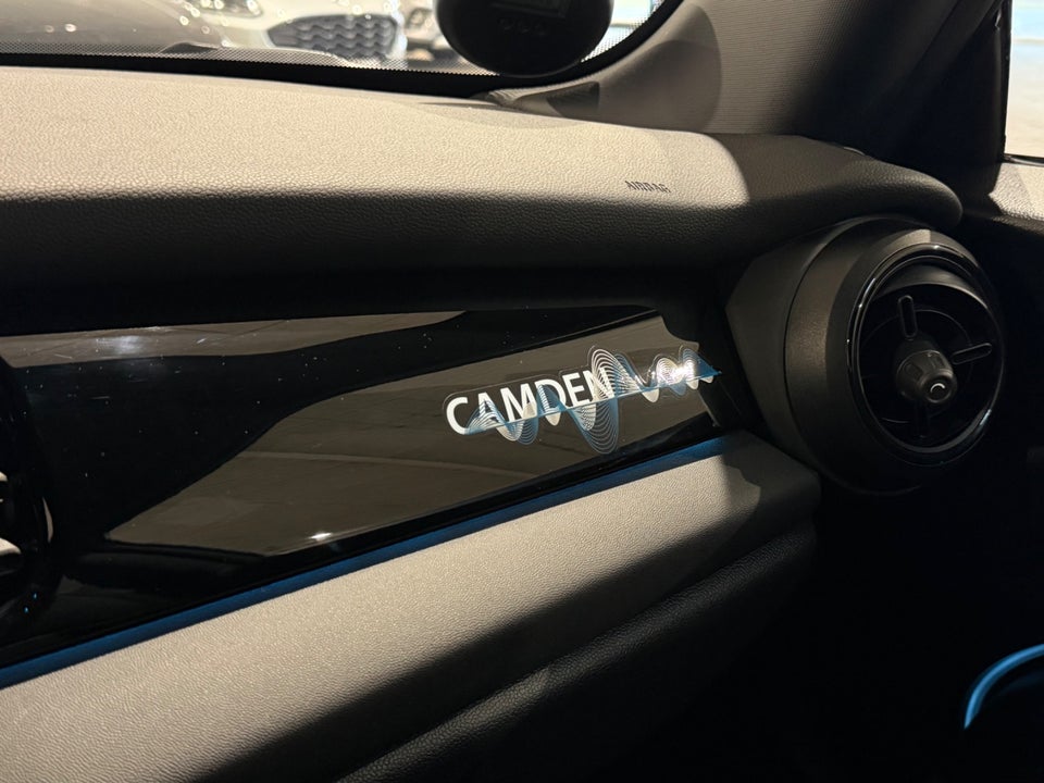 MINI Cooper SE Camden Edition 3d