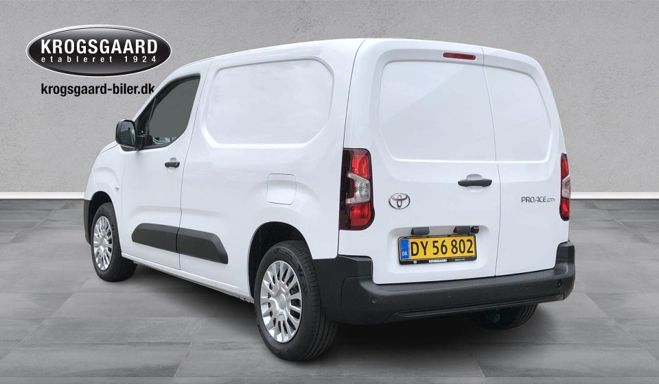 Toyota ProAce City 1,2 T 110 Medium Comfort 5d