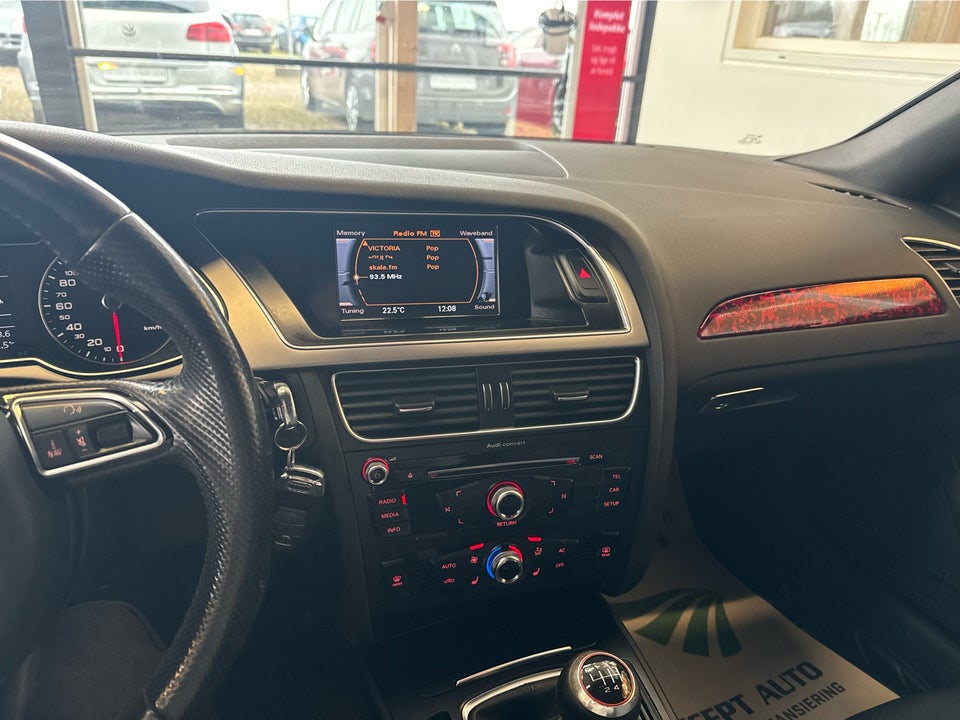 Audi A4 2,0 TDi 143 Avant 5d