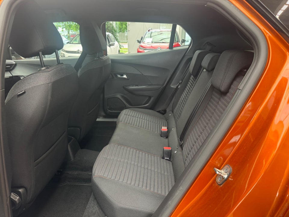 Peugeot 2008 1,2 PureTech 130 Active Pack EAT8 5d