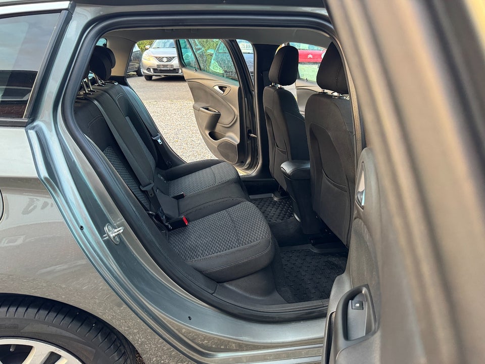 Opel Astra 1,0 T 105 Enjoy Sports Tourer 5d