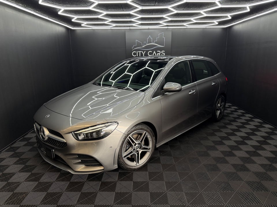 Mercedes B220 d 2,0 AMG Line aut. 5d