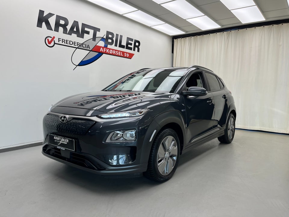 Hyundai Kona 64 EV Essential 5d