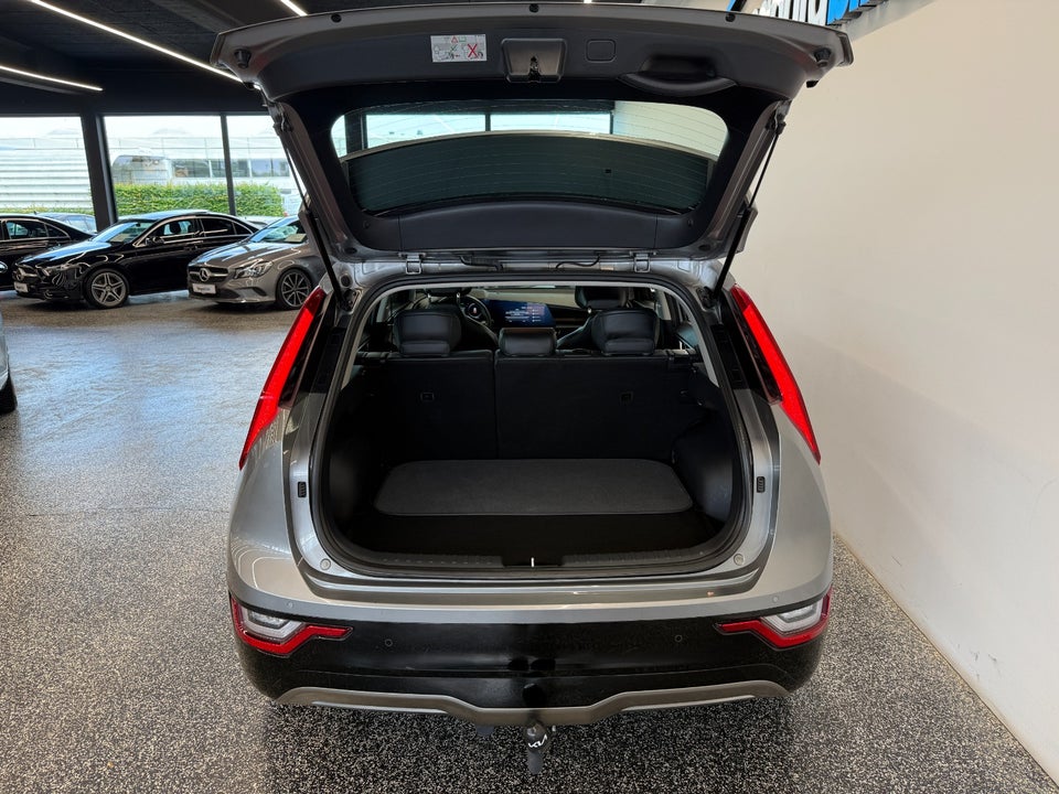 Kia Niro 64 EV Prestige 5d