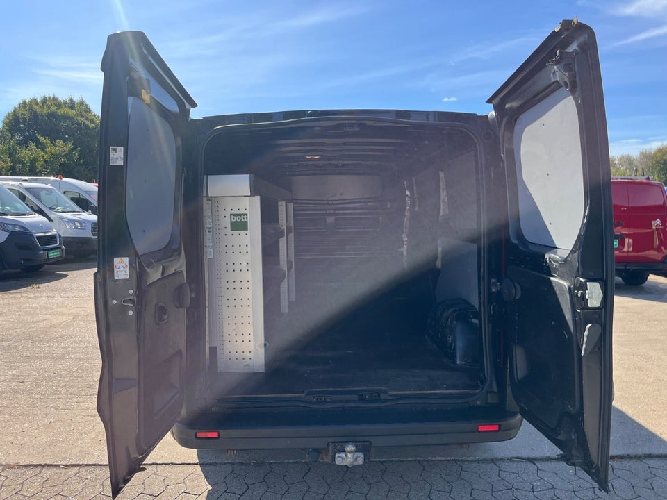 Renault Trafic T29 2,0 dCi 120 L2H1