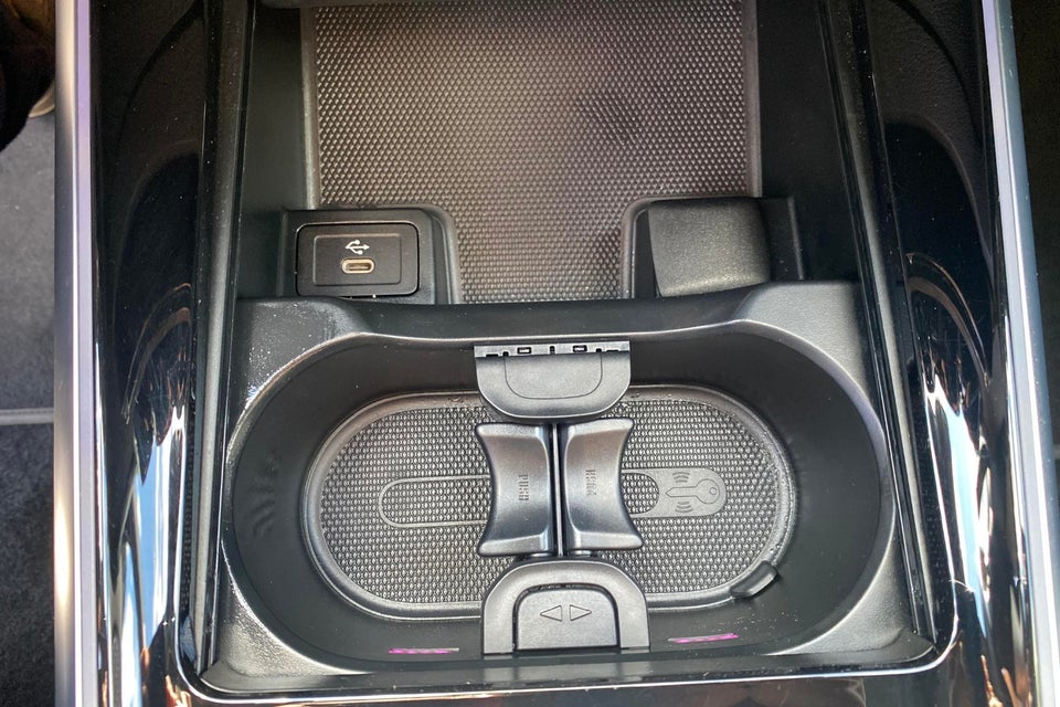 Mercedes EQB250+ Progressive 5d