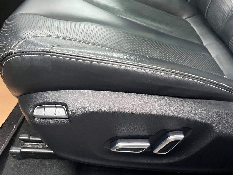 MG Marvel R Luxury 5d